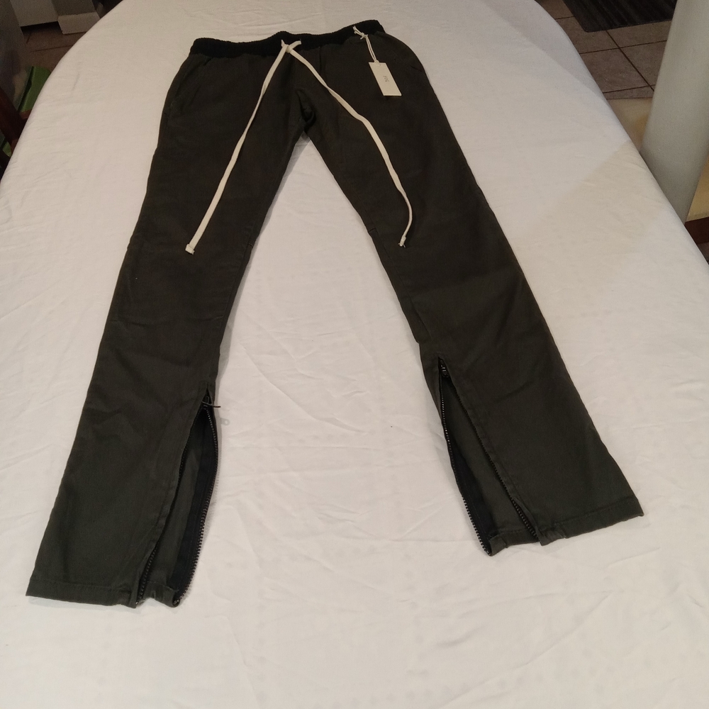 Fear of God Essentials Trouser Pants FOG Drawstring Men's Slim Size Medium NWT